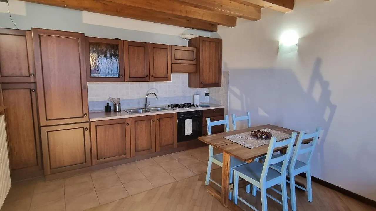 Casa Chiara A Valeggio Sul Mincio Apartment 0*,